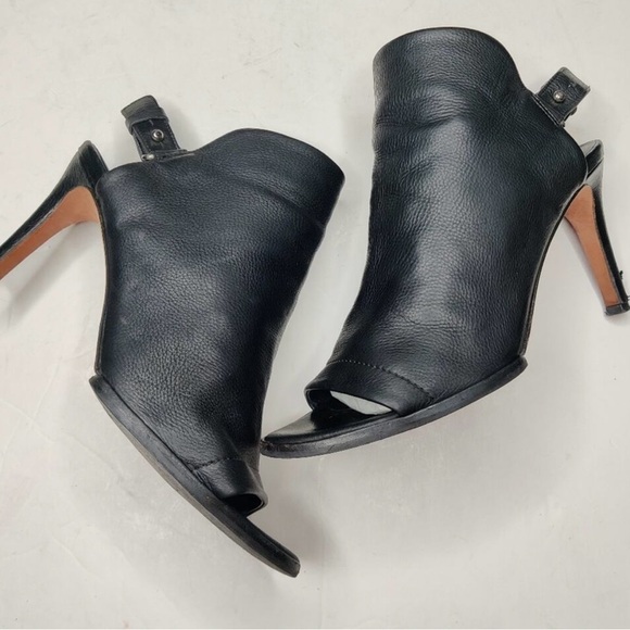 Vince Black Open Toe Ankle Bootie, 6M - Picture 3 of 5